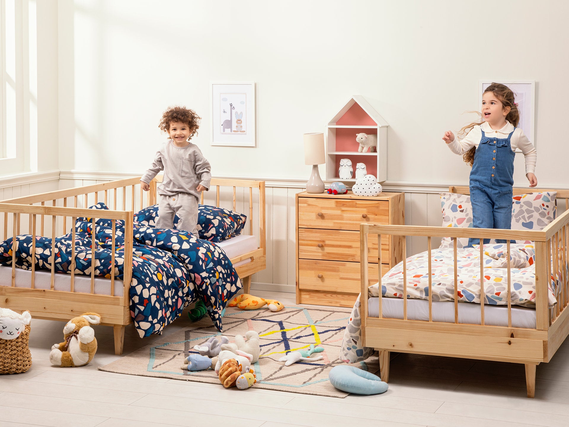 幽霊による庇護　プロモ 2枚セット Terazzo Bebek Nevresim + Yastık Kılıfı – Hibboux TR